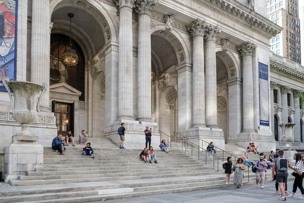 Midtown Manhattan Guided Tour w/ SUMMIT One Vanderbilt Entry - Grand Central Terminal: the stop that pays attention back