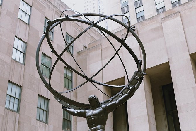 Midtown Manhattan Guided Walking Tour Semi-Private 12ppl Max - Key Things That Make This Midtown Walk Work