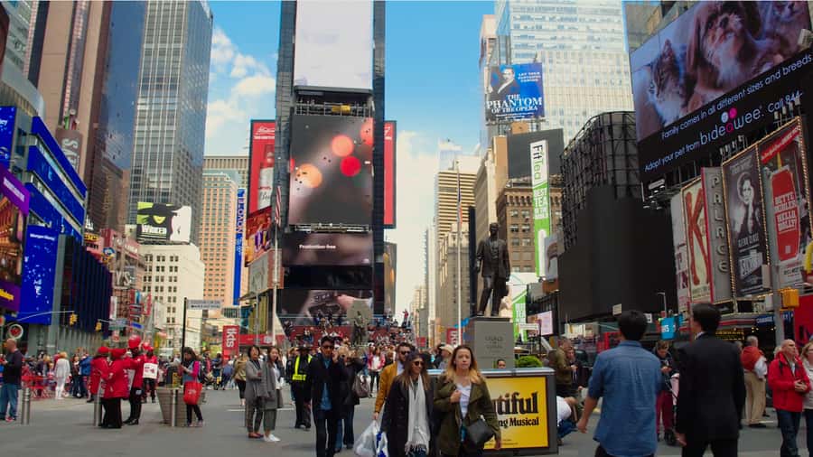 Midtown- Must See Manhattan Highlights - St. Patrick’s Cathedral, NY Public Library, and the Chrysler Building stops