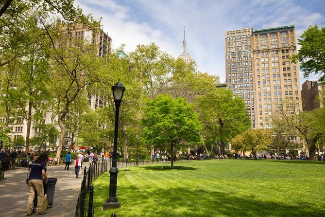 Mini Private Secondhand Shopping Tour in NYC - includes up to 8 - Key things you’ll notice fast