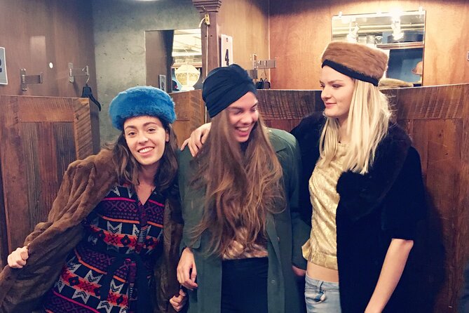 Mini Private Secondhand Shopping Tour in NYC - includes up to 8 - The short landmark stops that make the route feel NYC