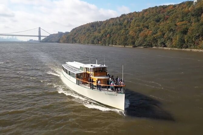 New York Afternoon Fall Foliage Cruise with Lunch - Key things to know before you go