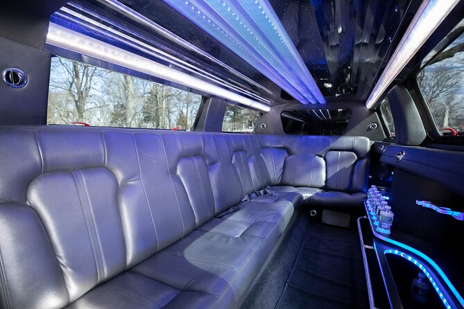 New York City Airport Arrival Transfer by Limo LGA JFK EWR - Price and Value: $215 for a Group-Up-to-7 Ride