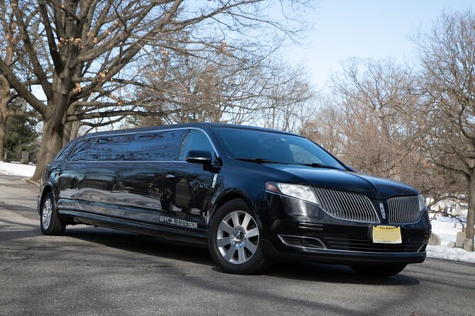 New York City Airport Departure Transfer by Limo LGA JFK EWR - Price and Value: When $230 for Up to 7 Actually Makes Sense