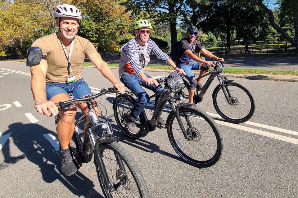 New York City: All Day Bike Rental and Central Park Picnic - The gourmet picnic break: choose your box, then pick your spot