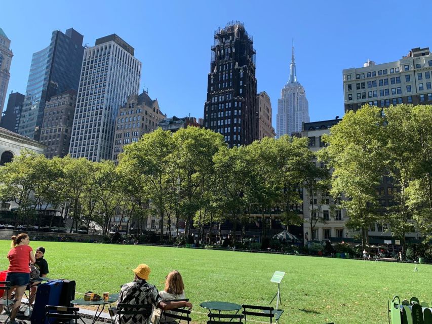 New York City: Art Deco and Architecture Landmarks Tour - Bryant Park: your launch pad for Midtown architecture