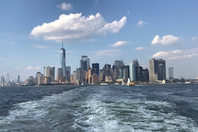 New York City bus and boat tour - Times Square to Washington Square Park: what you’ll see from the bus