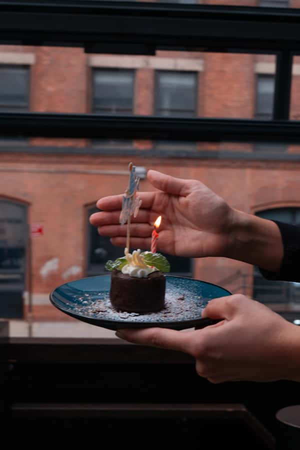 New York City: Bustronome Gourmet Lunch Tour on a Luxury Bus - Tips to Make the Experience Go Smoothly