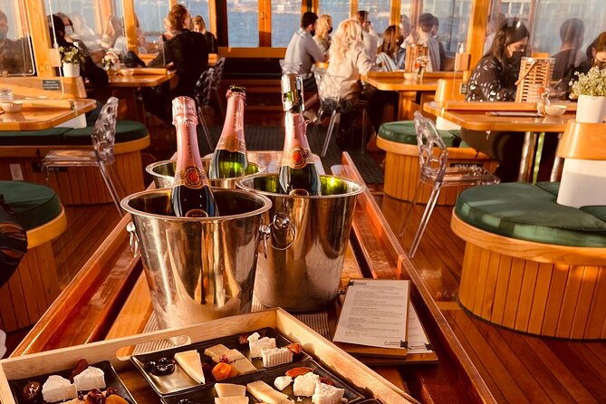 New York City: Champagne, Cheese, Caviar & Sightseeing Cruise - Timing Choices: Late Afternoon vs Evening Sails