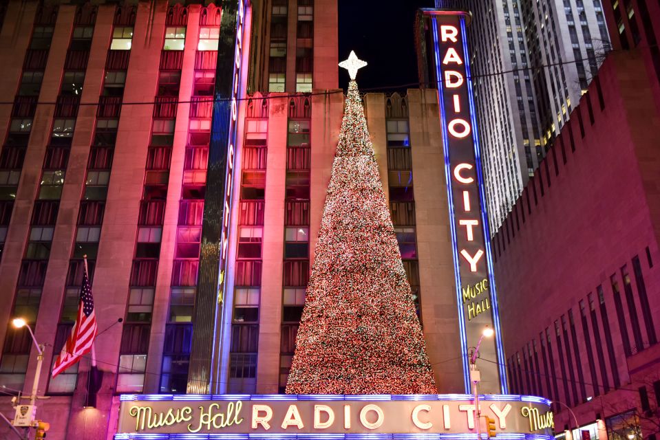 New York City: Christmas Holiday Tour of Manhattan - Who should book this Manhattan Christmas holiday lights tour