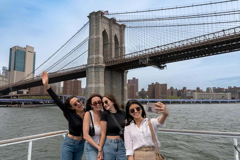 New York City: City Cruises Alive After Five Cocktail Cruise - Rooftop lounge vs climate-controlled cabin: where to watch the skyline