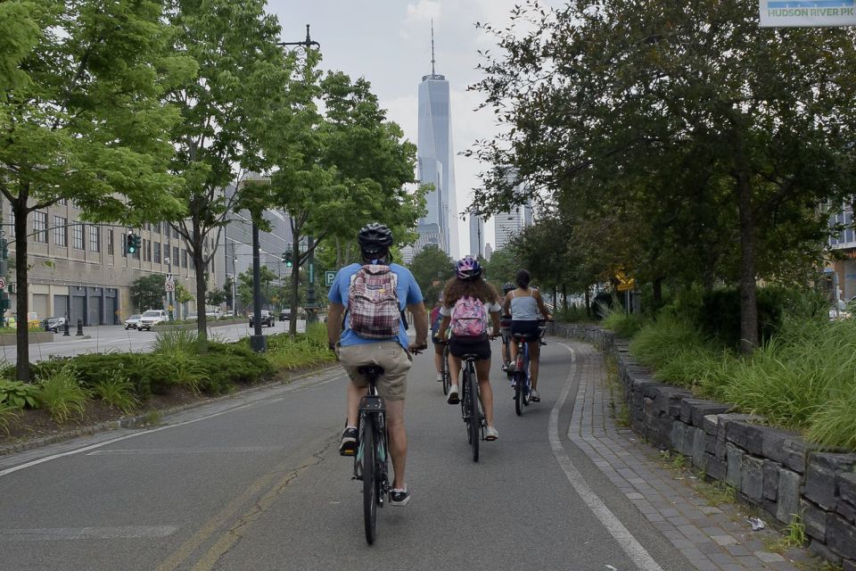 New York City: City Highlights Guided Bike or eBike Tour - Bike Choice: When an eBike Makes the Day Easier