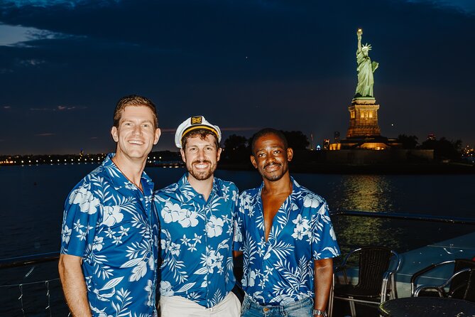 New York City Dinner Cruise on Luxury Yacht with Live Music - Who This Cruise Fits Best (and Who Might Feel Off-Target)