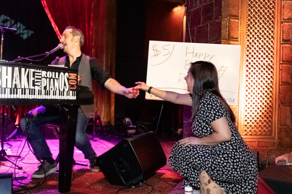New York City: Dueling Pianos Show - Who This Works Best For (And Who Should Skip It)