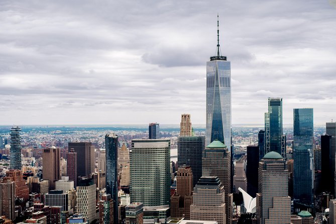 New York City Grand Island Helicopter Tour - The 25–30 minute flight loop: what you’ll see from the cockpit side