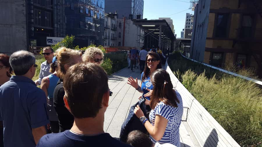 New York City: High Line Walking Tour - Hudson River industrial past: the stories behind a working waterfront