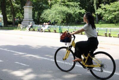 New York City: Highlights of Central Park Bike or eBike Tour - Meeting at Unlimited Biking and Getting Rolling Fast