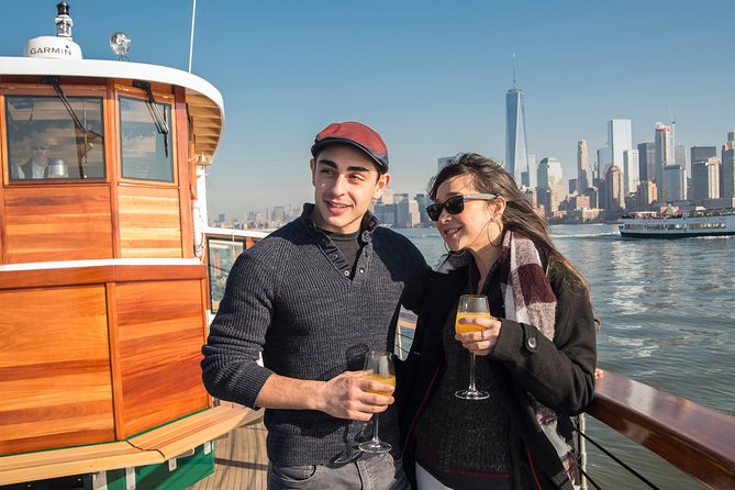 New York City Holiday Brunch Cruise on Classic Boat - Who This Works Best For (and Who Should Think Twice)