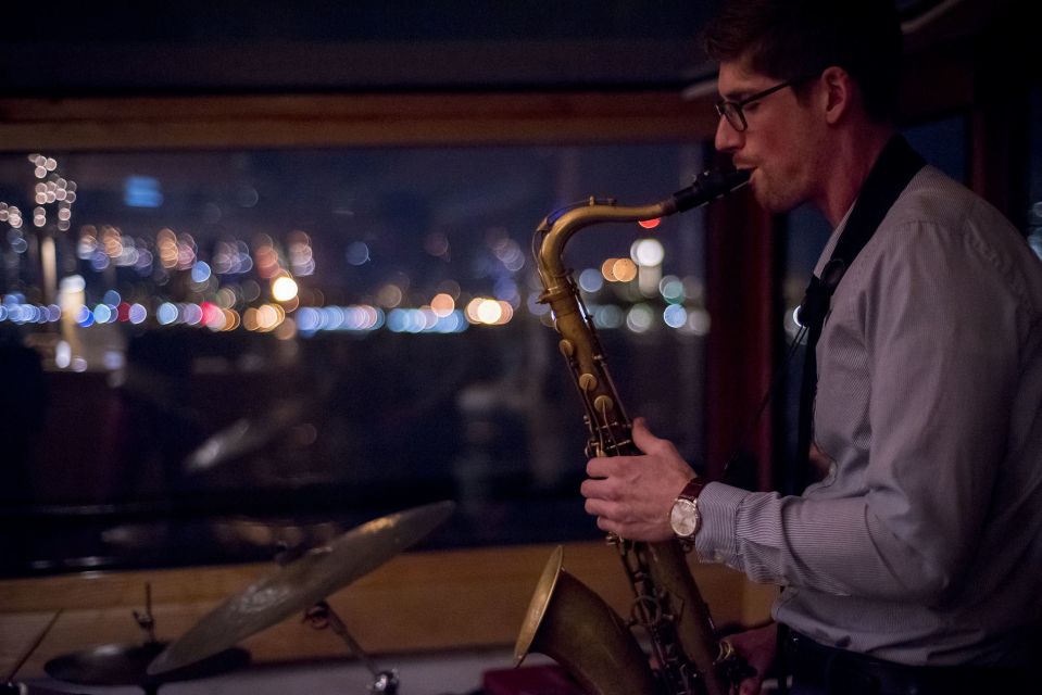 New York City: Holiday Jazz Classic Motor Yacht Cruise - Tips for Making the Most of Your Night