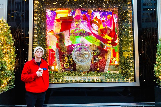New York City Holiday Movie Sites and Lights Bus Tour - Getting on and Off: The Ride Starts at Broadway and Ends at Bryant Park