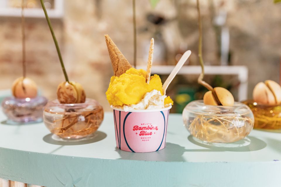 New York City: Little Italy Italian Food Tasting Tour - Starting at La Bella Ferrara: where your sweet tooth gets a head start