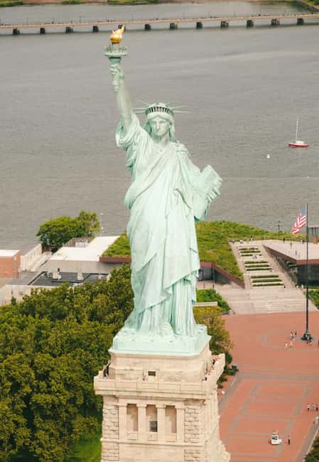 New York City: Minivan Tour - Price and Value: Why $158 Can Work (and When It Might Not)