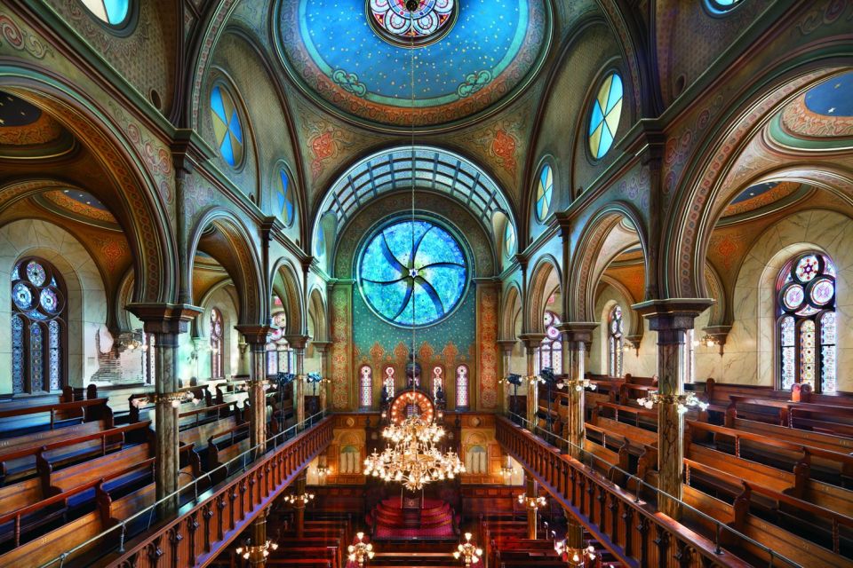 New York City: Museum at Eldridge Street Docent-Led Tour - Stepping Inside Eldridge Street: Architecture With a Purpose