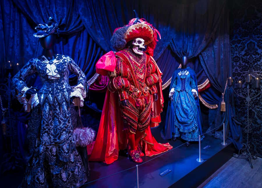 New York City: Museum of Broadway Entry Ticket - Behind the Curtain: The Jobs You Usually Never See