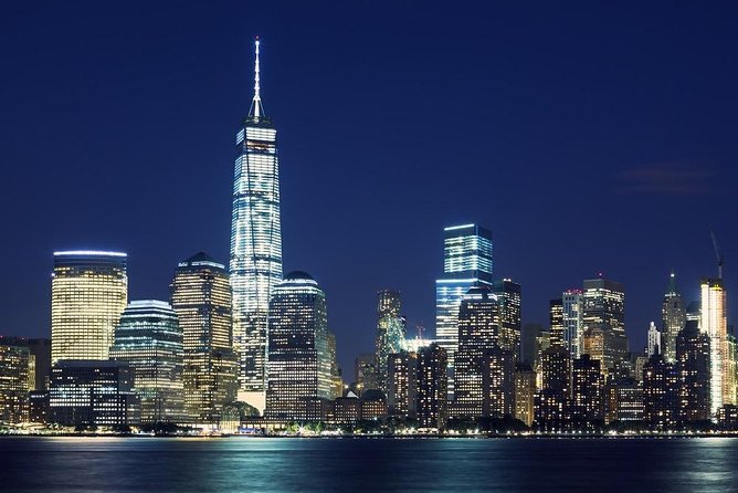 New York City Private Night Tour with Driver-Guide - Brooklyn Heights Promenade: the iconic angle with less guesswork