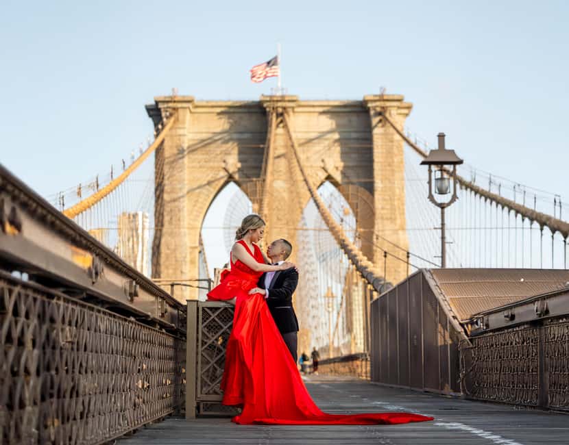 New York City: professional photoshoot Dumbo or Central Park - DUMBO or Central Park: picking the NYC mood that fits you