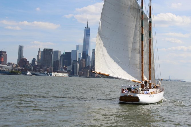 New York City Sailboat Day Cruise to the Statue of Liberty - Complimentary Drink Time: The Easy Part of the Cruise