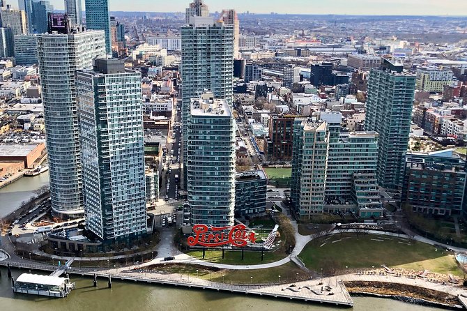 New York City Skyline Helicopter Tour from New Jersey - Seat Choice: Starboard vs Port Side for the Best Shots