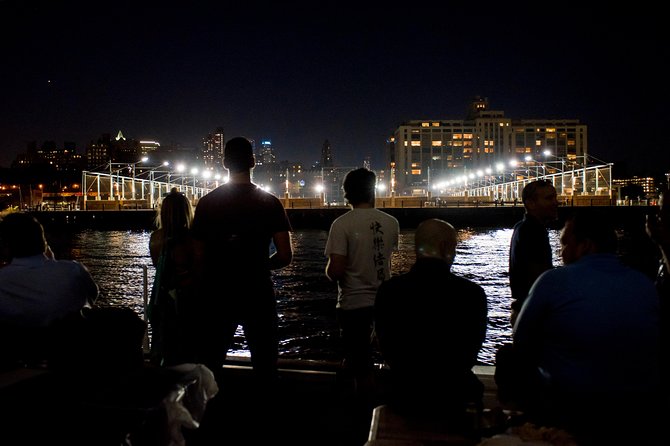 New York City Skyline Lights Sail - Drinks, Comfort, and What to Pack for a 1h45 Sail