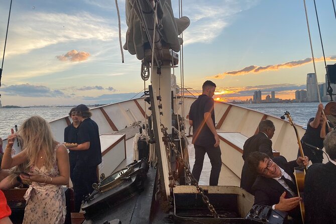 New York City Sunset Jazz Sail aboard Clipper City - Live jazz on deck: why the music actually works here