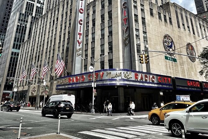 New York City Superheroes Tour Marvel and DC Comics Origins - A superhero lens on Midtown: what the 2-hour walk really does for you