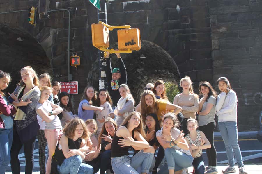 New York City: Walk This Way Harlem Hip Hop Walking Tour - Museum of the City of New York Admission Included: Use It as a Safety Valve