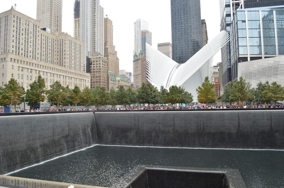 New York City: Wall Street and 9/11 Memorial Walking Tour - Why This 2-Hour Wall Street and 9/11 Walk Hits Different