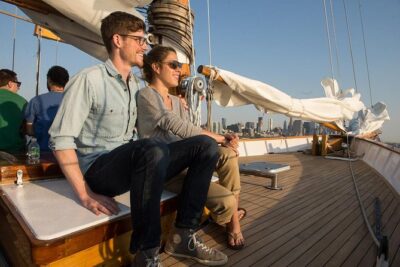 New York Day Sail to the Statue of Liberty on Schooner America - Chelsea Piers boarding: how to make your start easy