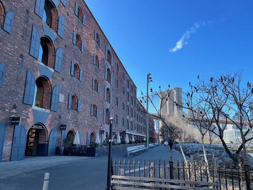 New York: DUMBO Brooklyn Food and Culture Tour - DUMBO’s Transformation: From Warehouse to Global Shopping Influence
