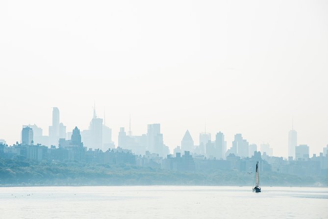 New York Fall Foliage Sail up the Hudson River - Your picnic lunch: the easiest way to make the deck time better