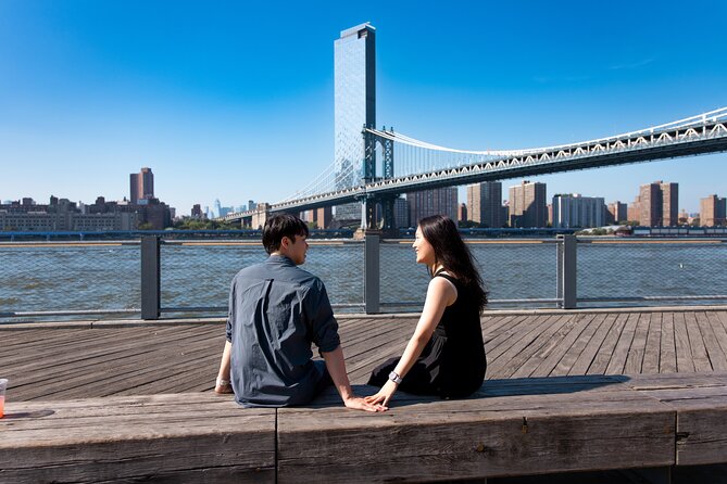 New York Flying-dress photoshoot with iconic NYC views - Stop 1: Brooklyn Bridge photos in 40 minutes