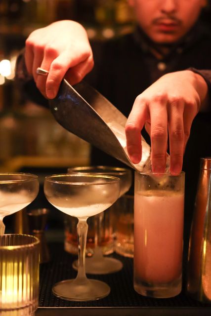 New York: Guided Walking Tour to Hidden Speakeasies - Prohibition in plain sight, with real access