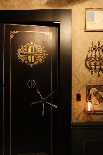 New York: Guided Walking Tour to Hidden Speakeasies - Stop 2: guided walkthrough with cocktails, spirits, and wine