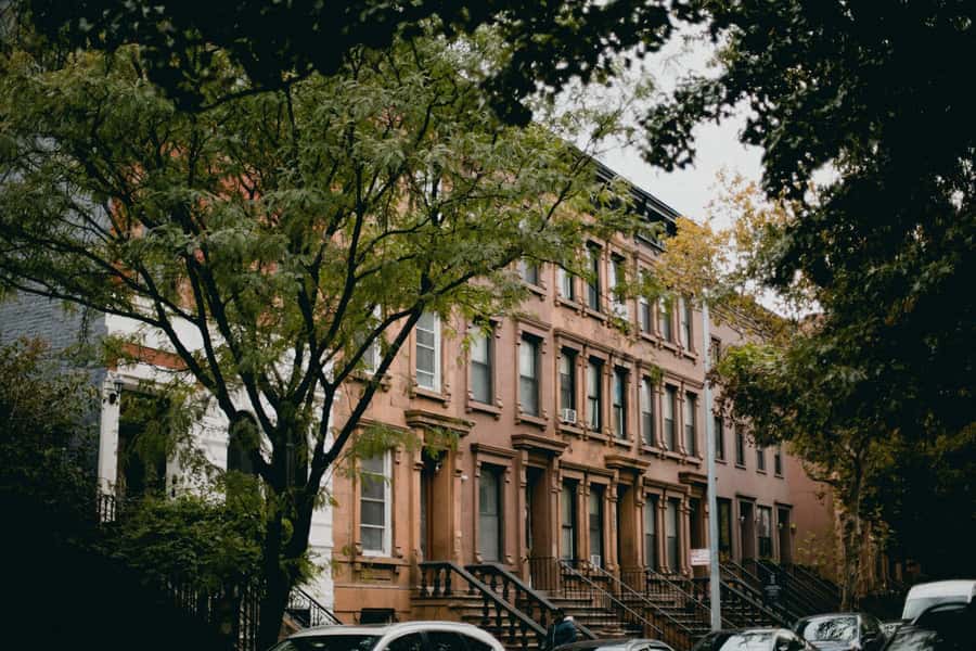 New York: Harlem Gospel Mass and Neighborhood Tour - Finding the starting point near Kiehl’s (and avoiding the common mix-up)