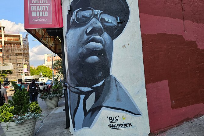 New York: Hip-Hop, Murals, Sports & Dangerous Neighborhoods Tour - Price and value: what $69 gets you