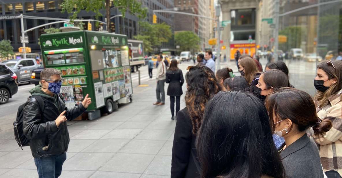 New York: Midtown Manhattan Street Food Walking Tour - A 2-Hour Loop That Stays Manageable (Even in Busy Sidewalks)