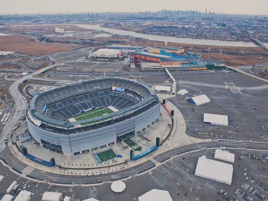 New York: New York Giants Football Game Ticket - Price and value: how $161 fits into the real costs of NFL tickets
