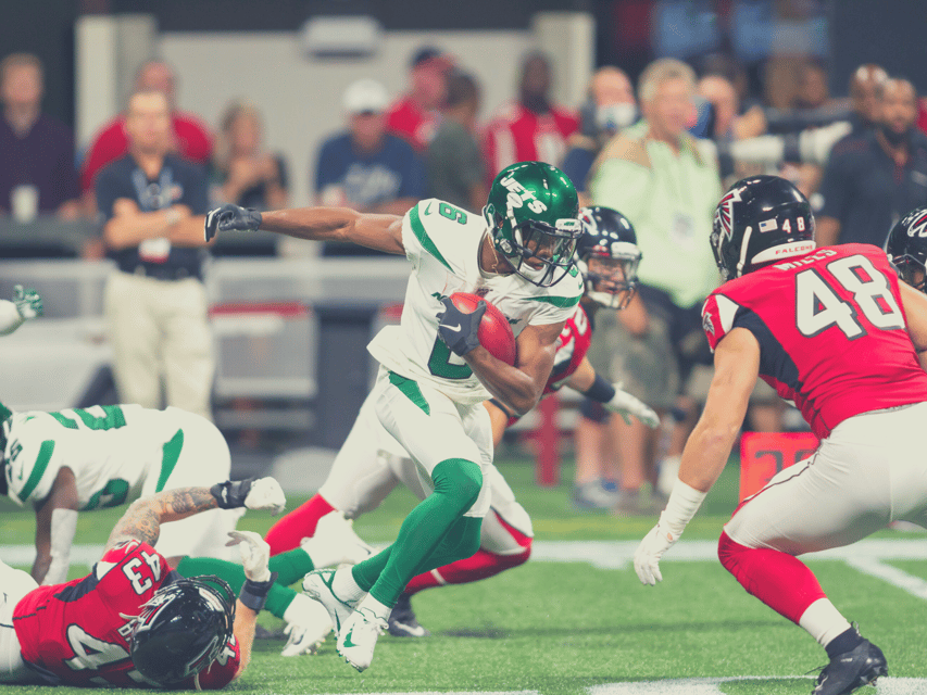 New York: New York Jets Football Game at Metlife Stadium - What you’ll see in the stadium: amenities, food, and the cashless surprise