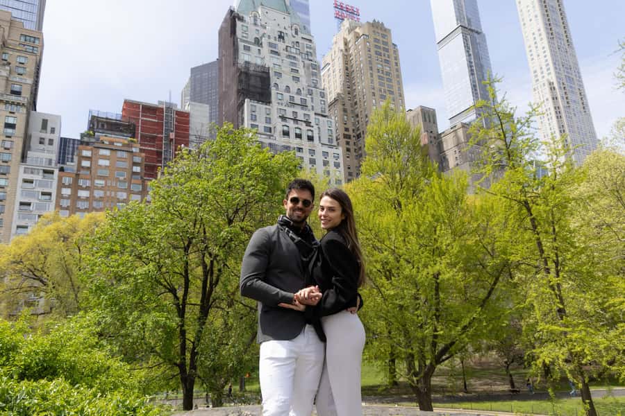 New York: Photoshoot in NYC Central Park 5th Ave - Central Park minutes: variety without turning it into a full park hike