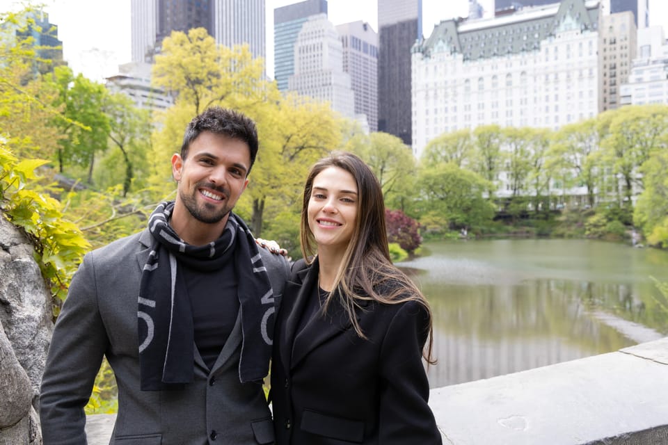 New York: Photoshoot in NYC DUMBO BROOKLYN BRIDGE - Photo delivery in 48 hours: what “edited photos” means for you